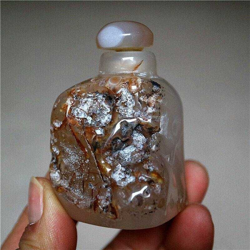 Snuff Bottle ou Frasco de rapé em Pedra de Agata - Peça única