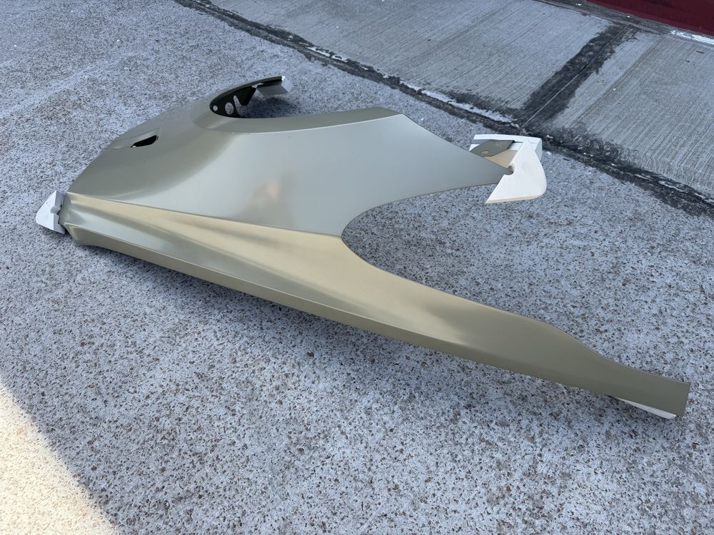 Крило переднє ліве/праве Tesla M3 - 1081400-ЕС-D, 1081401-ЕС-D