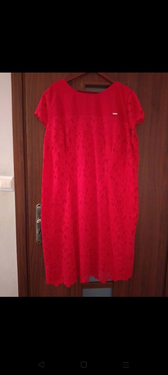 Damska sukienka czerwona