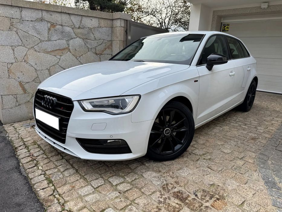 Audi A3 Sportback 1.6 TDI (clean diesel) S line Sport Pack