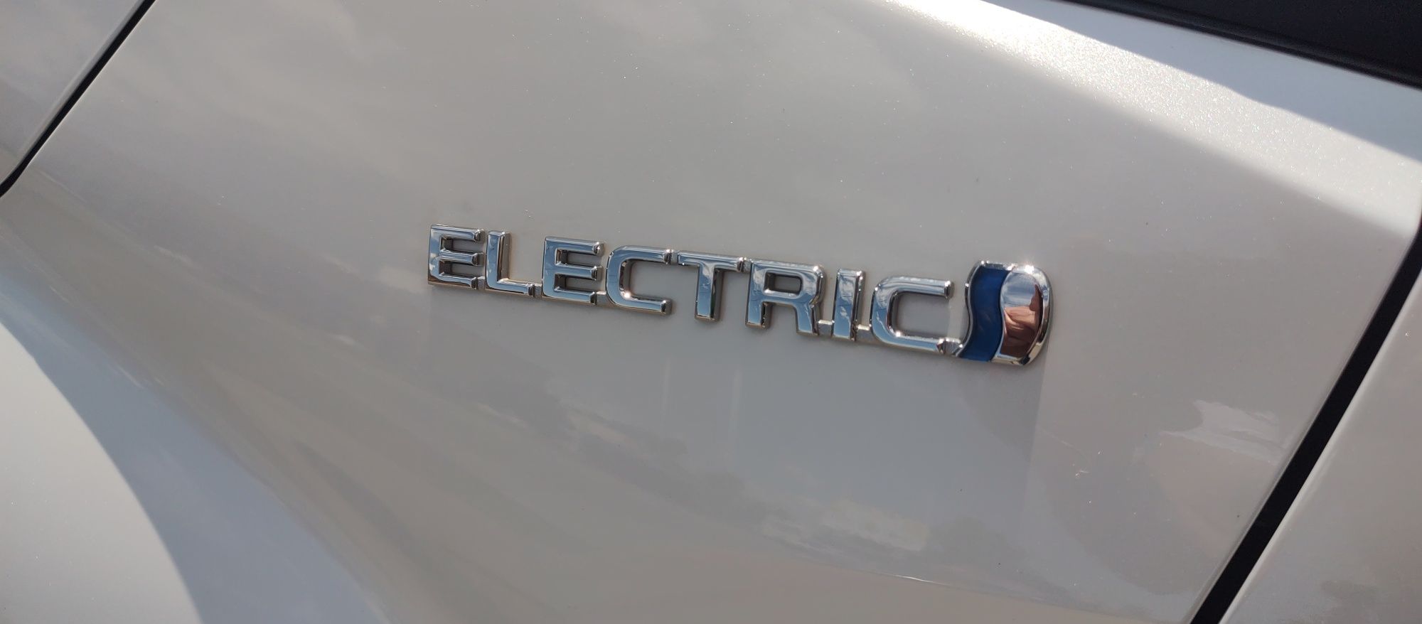 Toyota C-HR електро
