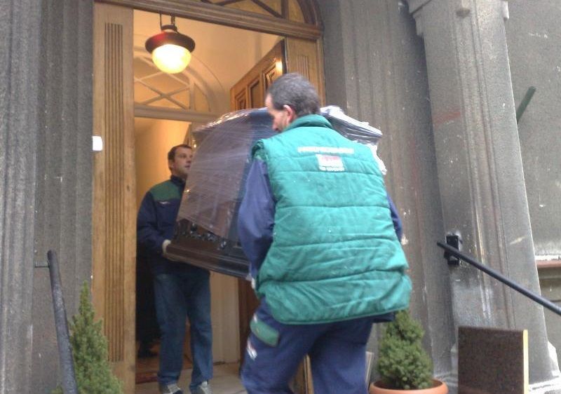 TRANSPORT PRZEPROWADZKI BRANIEWO- najniższe ceny, osoby do noszenia