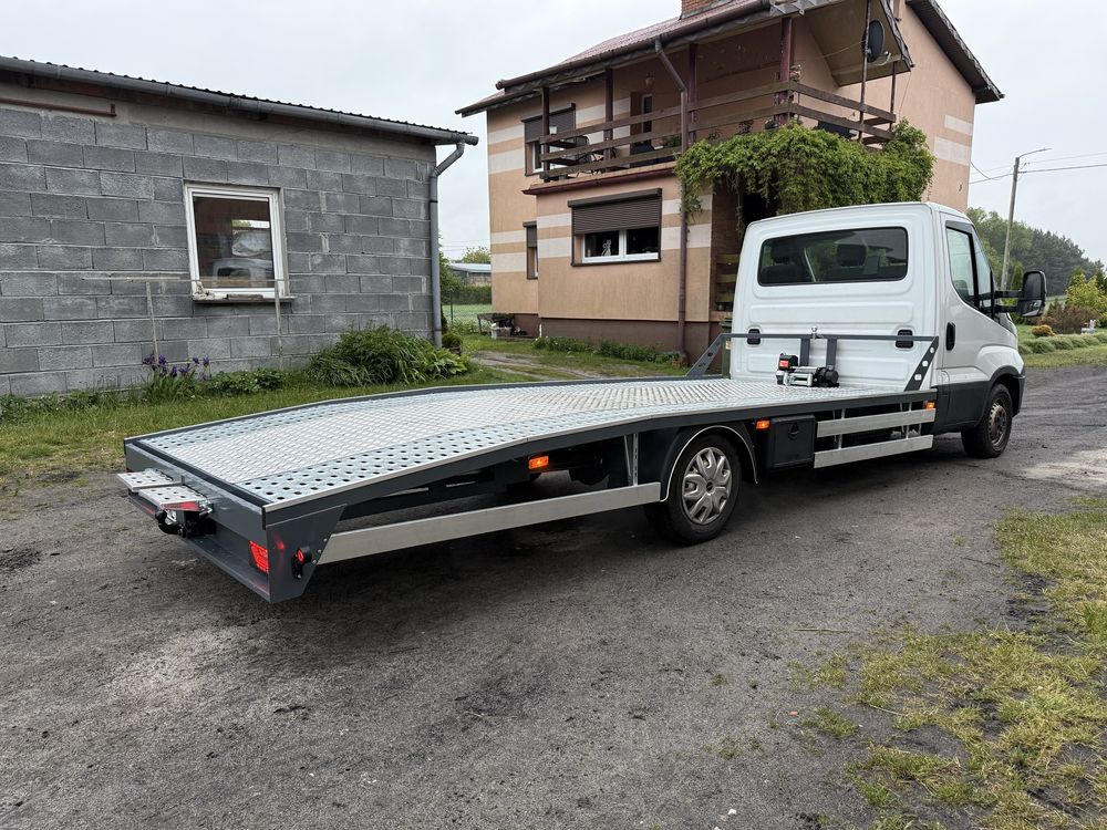 Zabudowa auto laweta najazd cabstar daily transit movano sprinter lt
