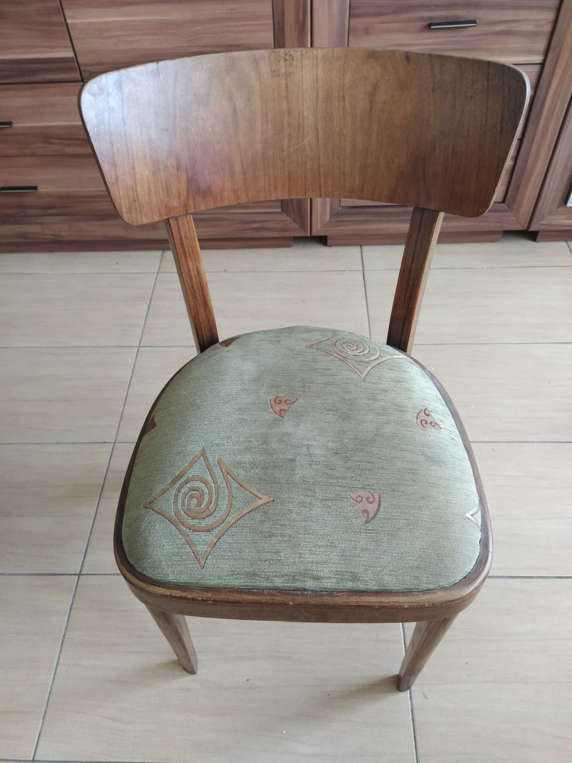 Krzesła firmy THONET
