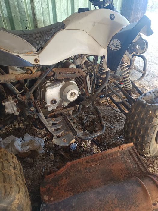 Moto 4 110cc para recuperar