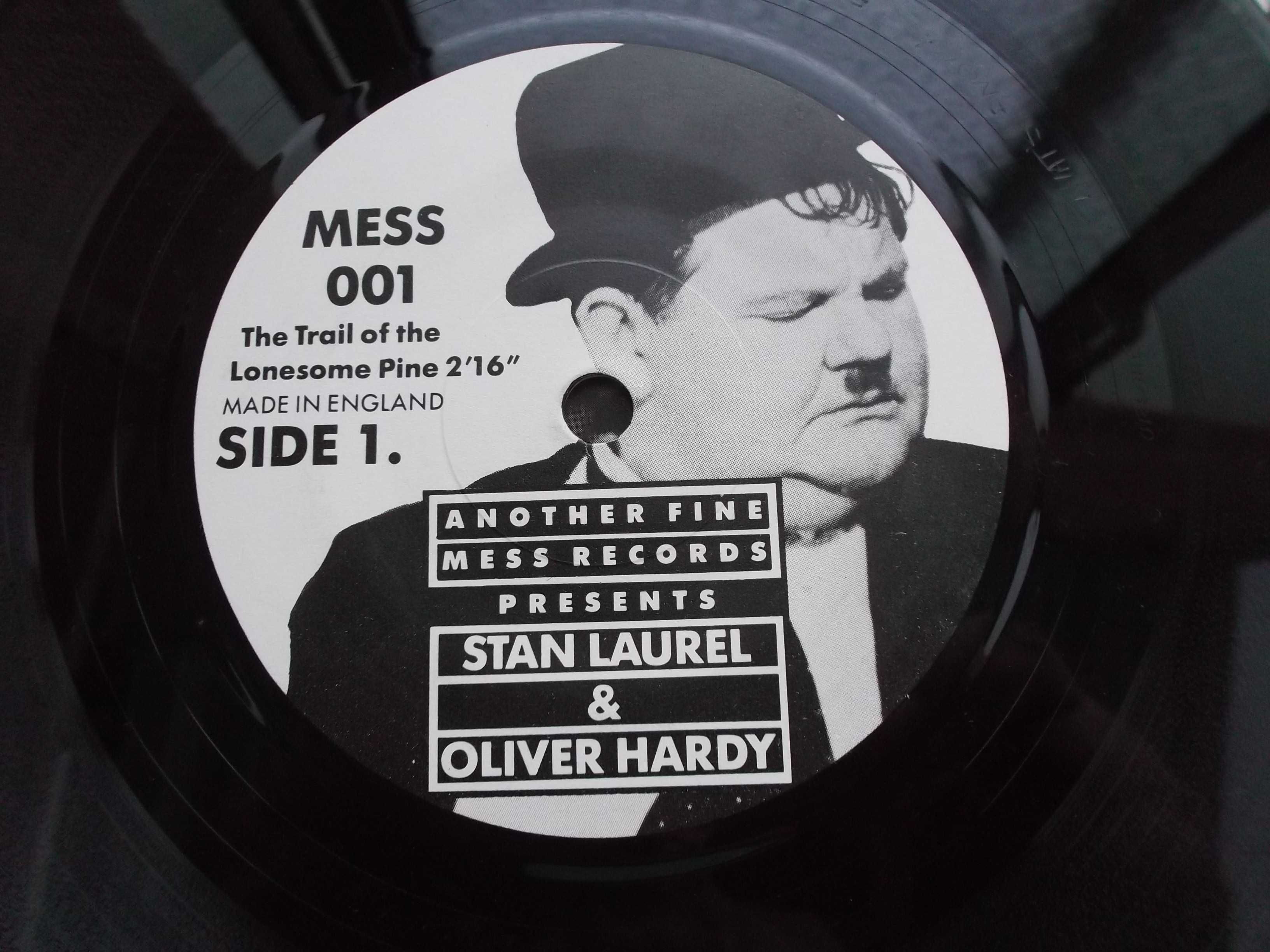 Vinyl 7 - Stan Laurel & Oliver Hardy - The Trail Of The Lonesome Pine