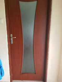 Drzwi wewnętrzne  2 pary (1x lewe 80, 1 lewa 70 łazienkowe))