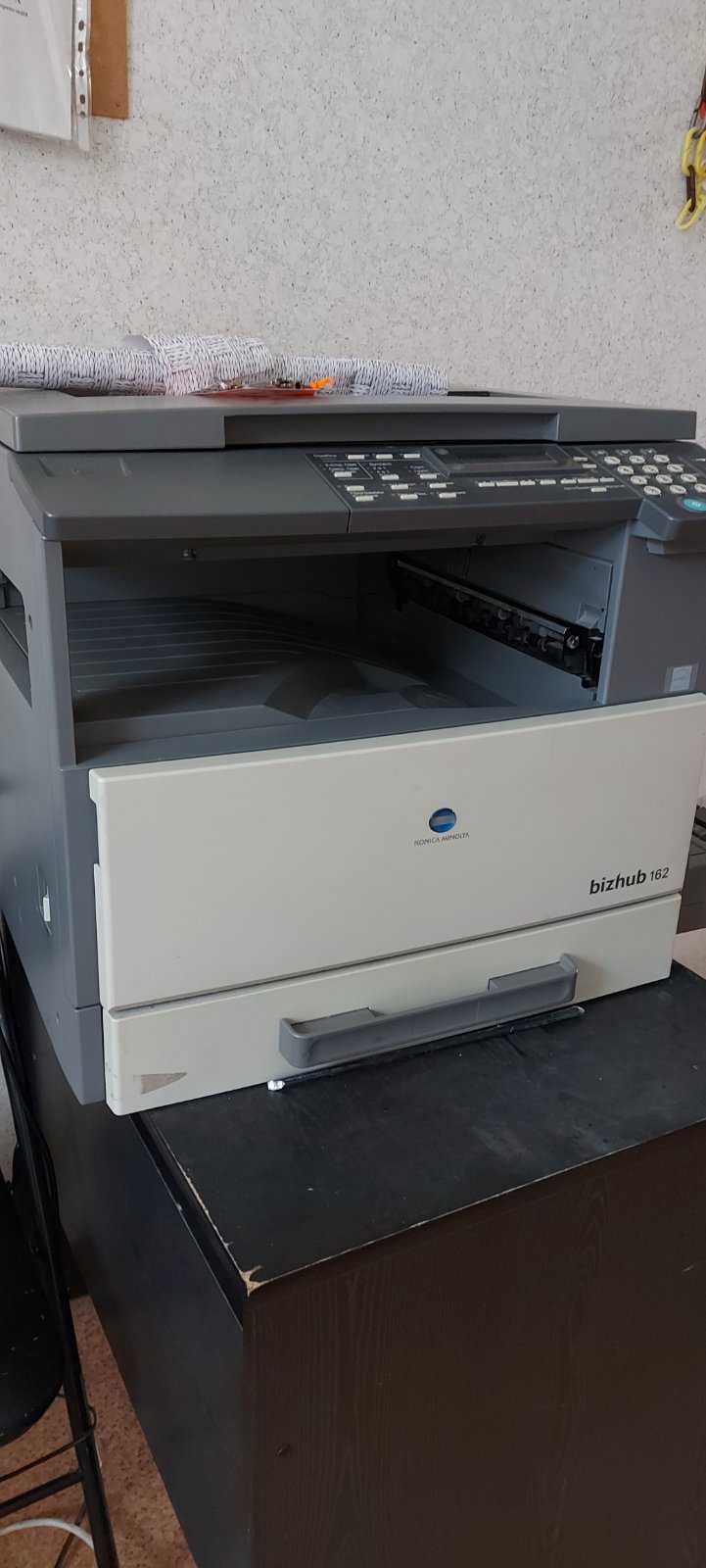 МФУ Konica Minolta Bizhub 162