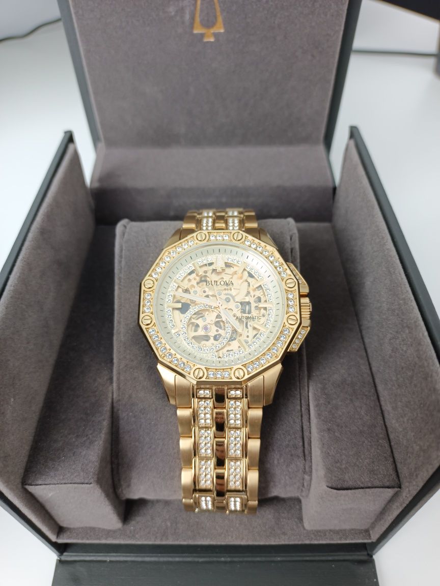 Bulova Automatic 98A292