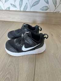 Buty nike r. 23.5