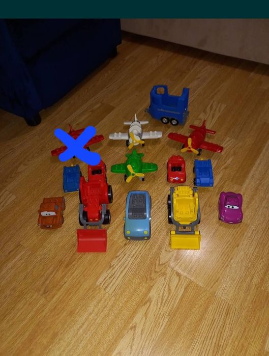 Duży zestaw aut i samolotów lego duplo