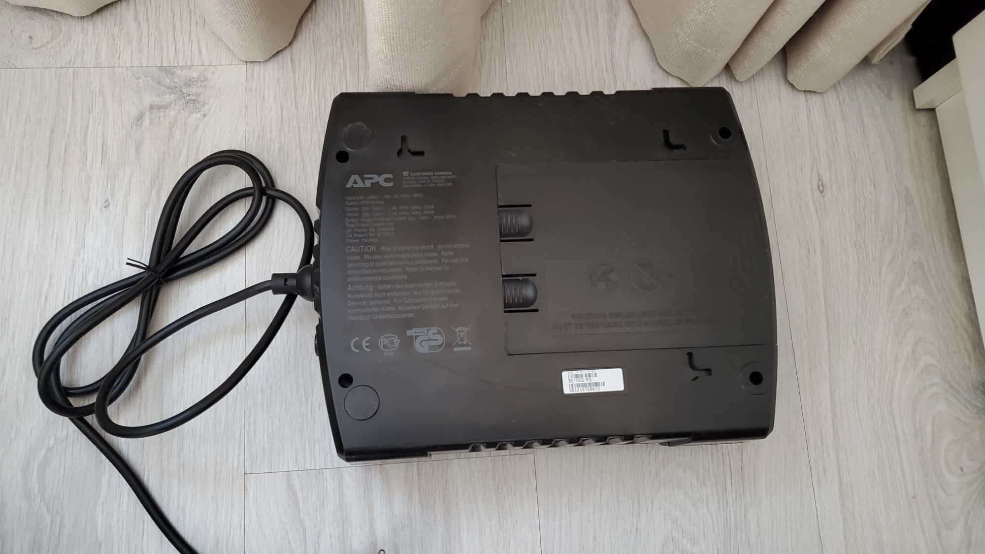 бесперибойник безперибійник ДБЖ APC Back-UPS ES 700VA (BE700G-RS)