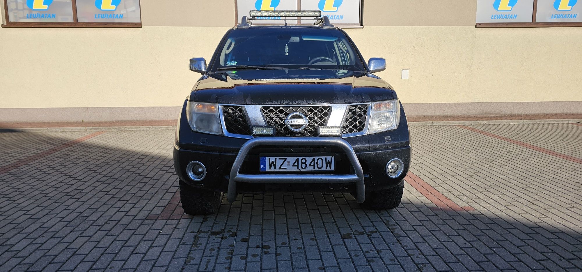 Navara D40 2,5 174KM