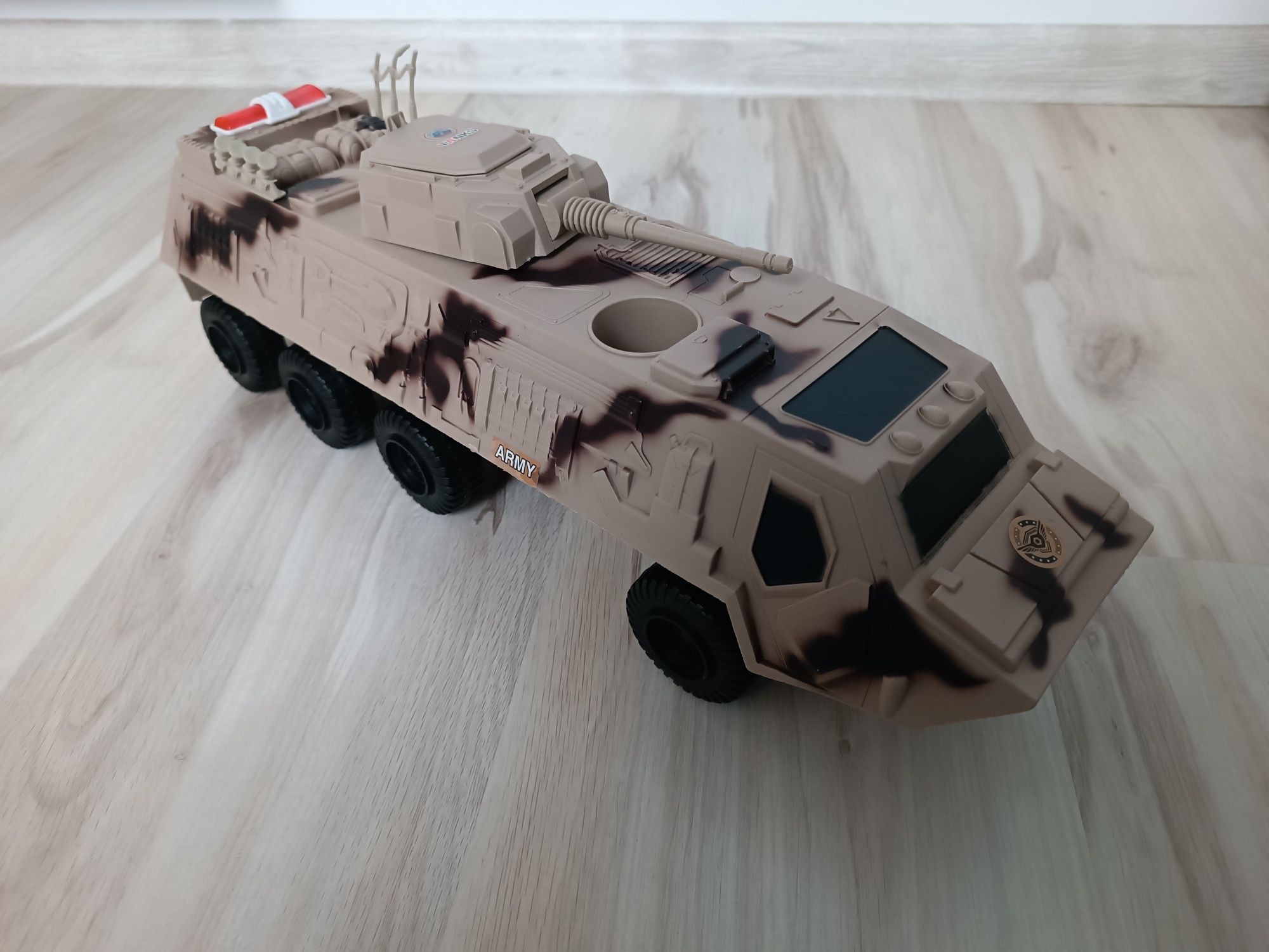 Pojazd wojskowy Tanks