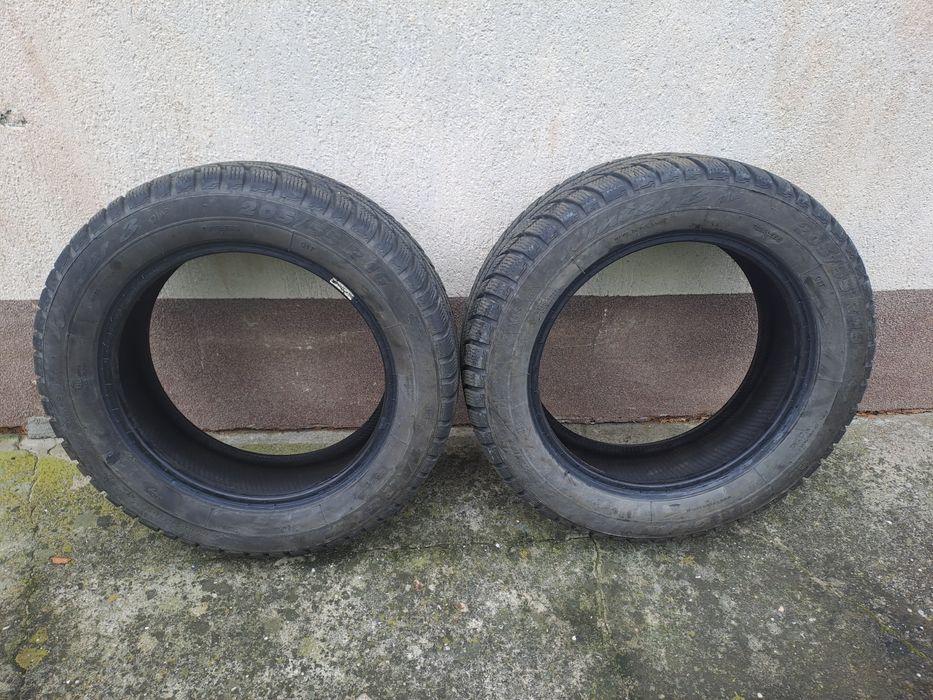 Opony zimowe 205/55/16