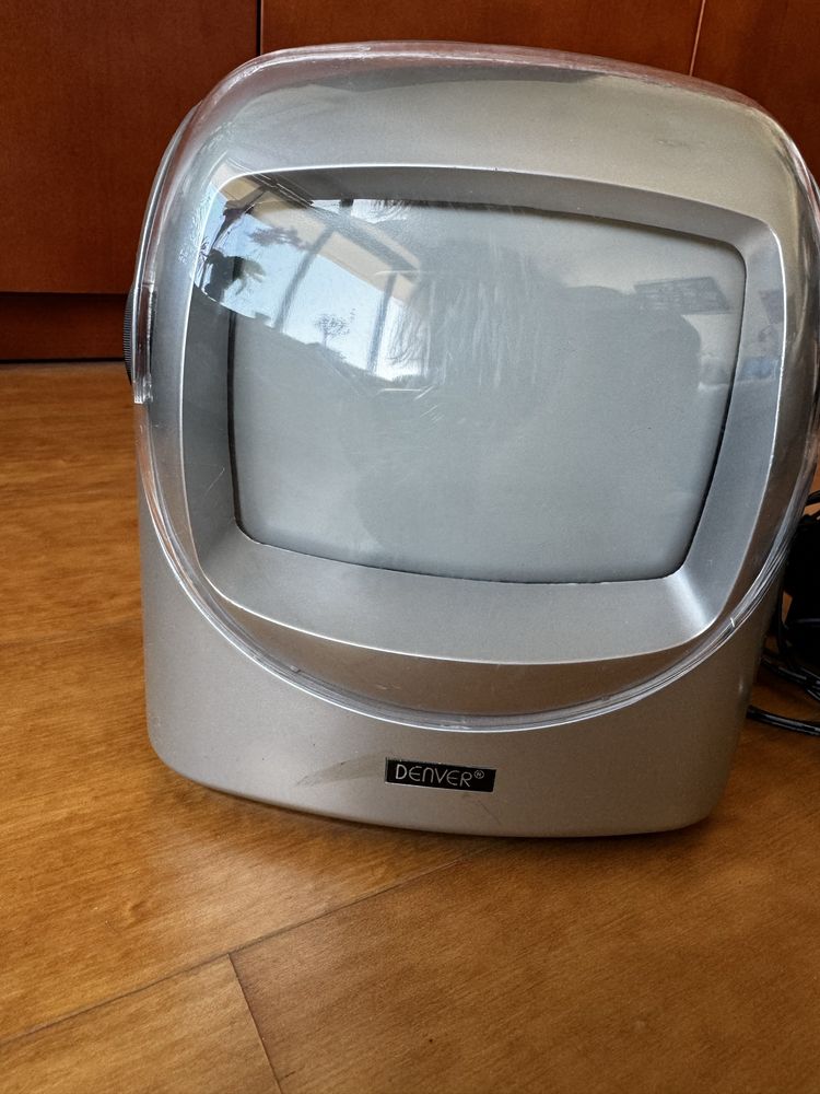 Mini televisao e radio portatil Denver