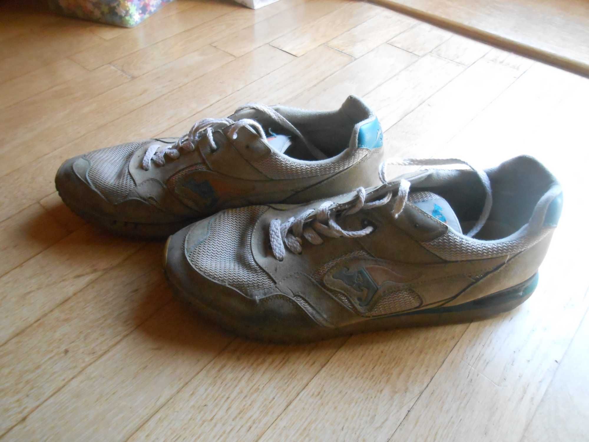 Buty sportowe Kangaroos z lat 90 - tych