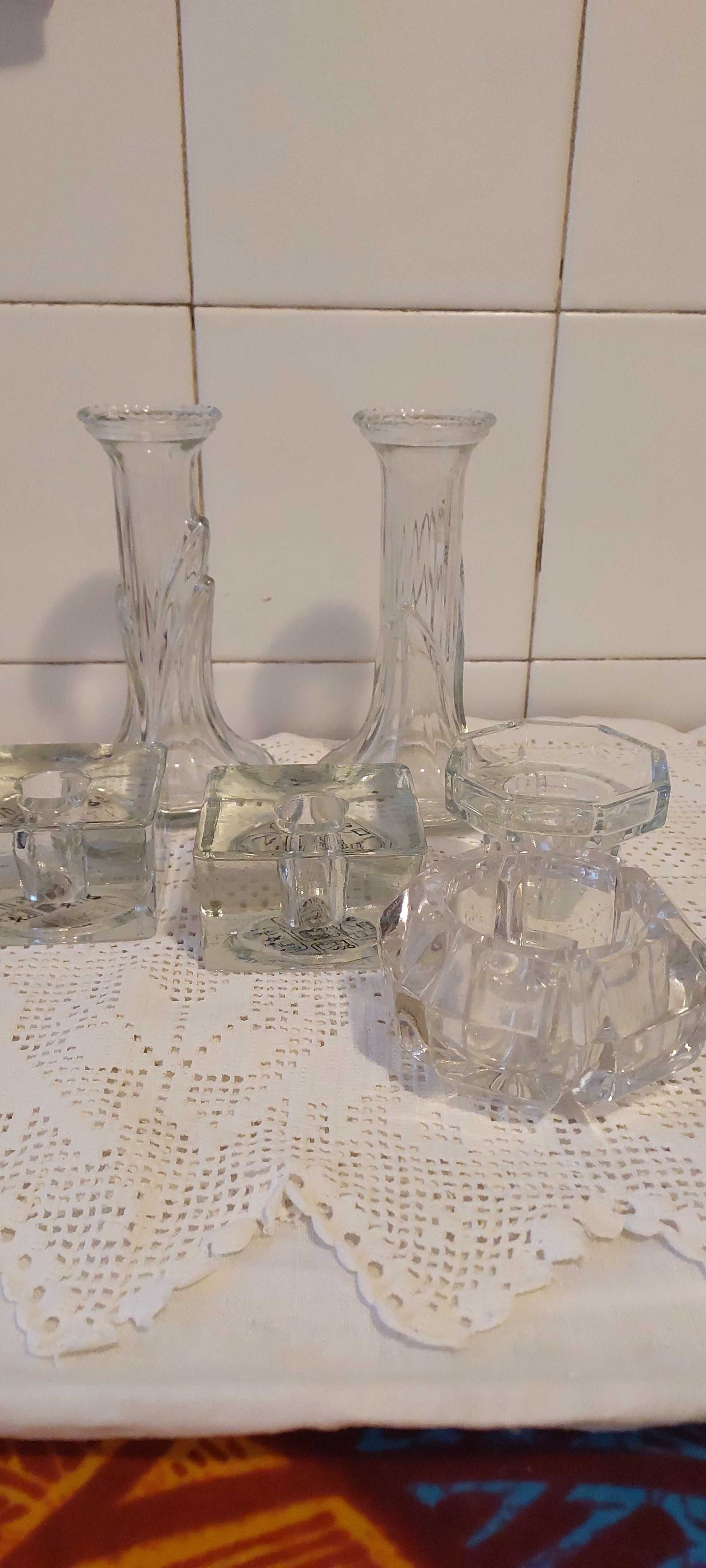 Porta velas , candelabros , antigos em vidro