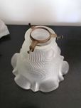 2 Abajours Vintage Tulipa de Vidro Fosco c/ Adaptador de Bocal