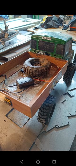 Camião Mercedes RC - Chassi Metal