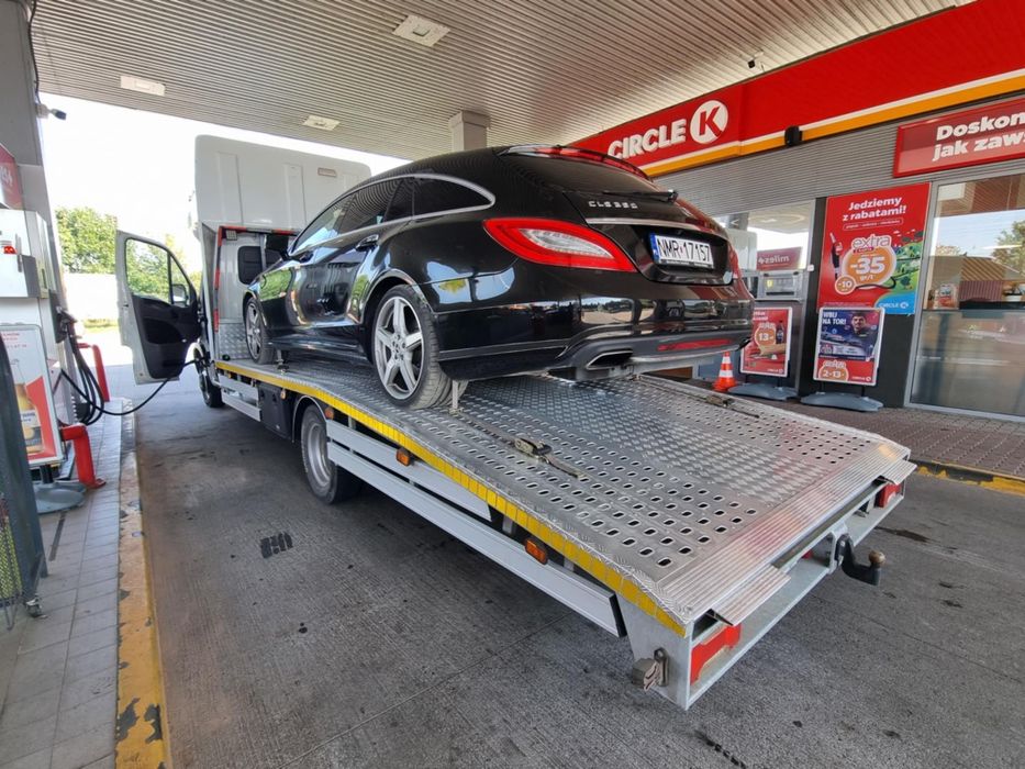 Transport  Pomoc Drogowa Uslugi transportowe Usluga Transportowa