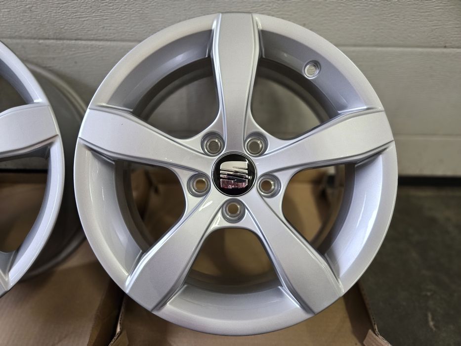 Nowe 15 " Seat 5x100 Felgi Ibiza Toledo Leon Alufelgi