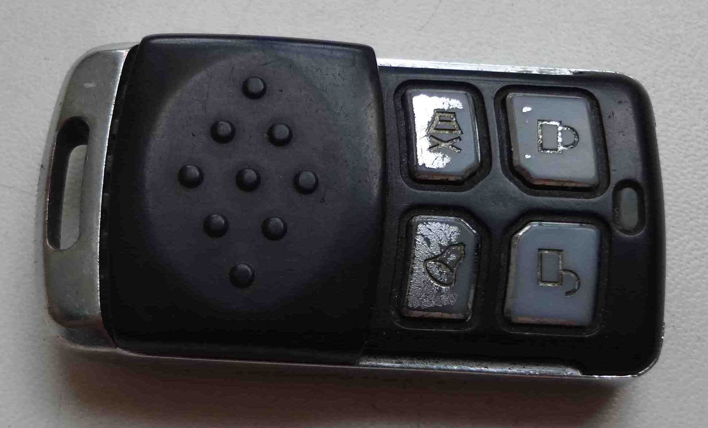 Брелок пульт для охранной сигнализации 4 кнопки