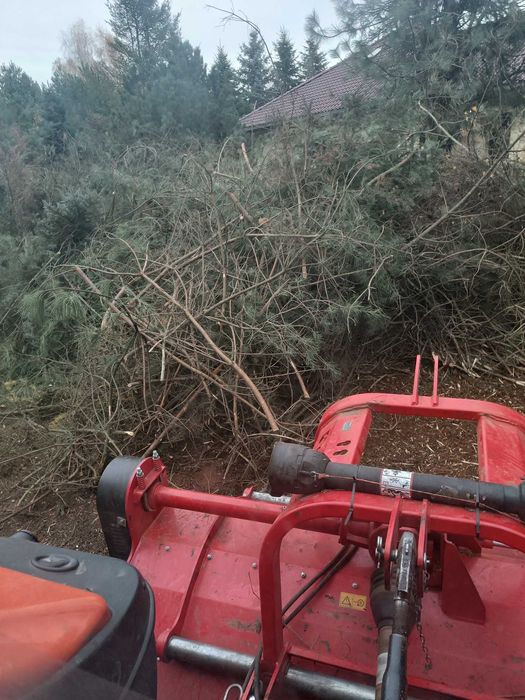 Koszenie karczowanie mulczer czyszczenie równanie działek rębak