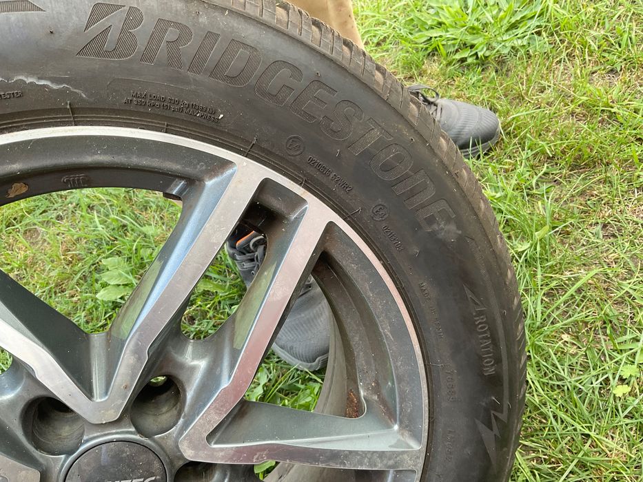 4 koła aluminiowe z oponami 205/60/16 do VW Taigo lub T-Cross