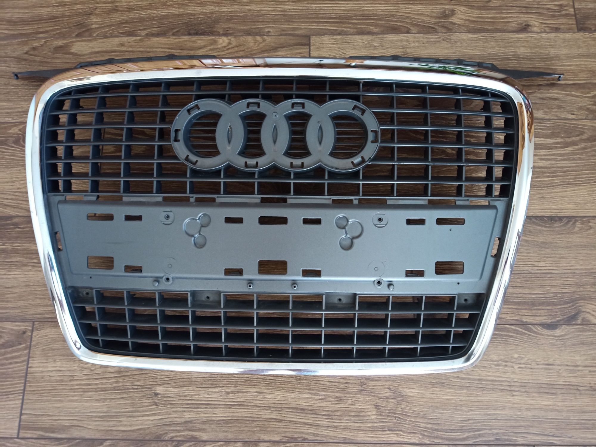 Grill Audi A3 8P 2007r.