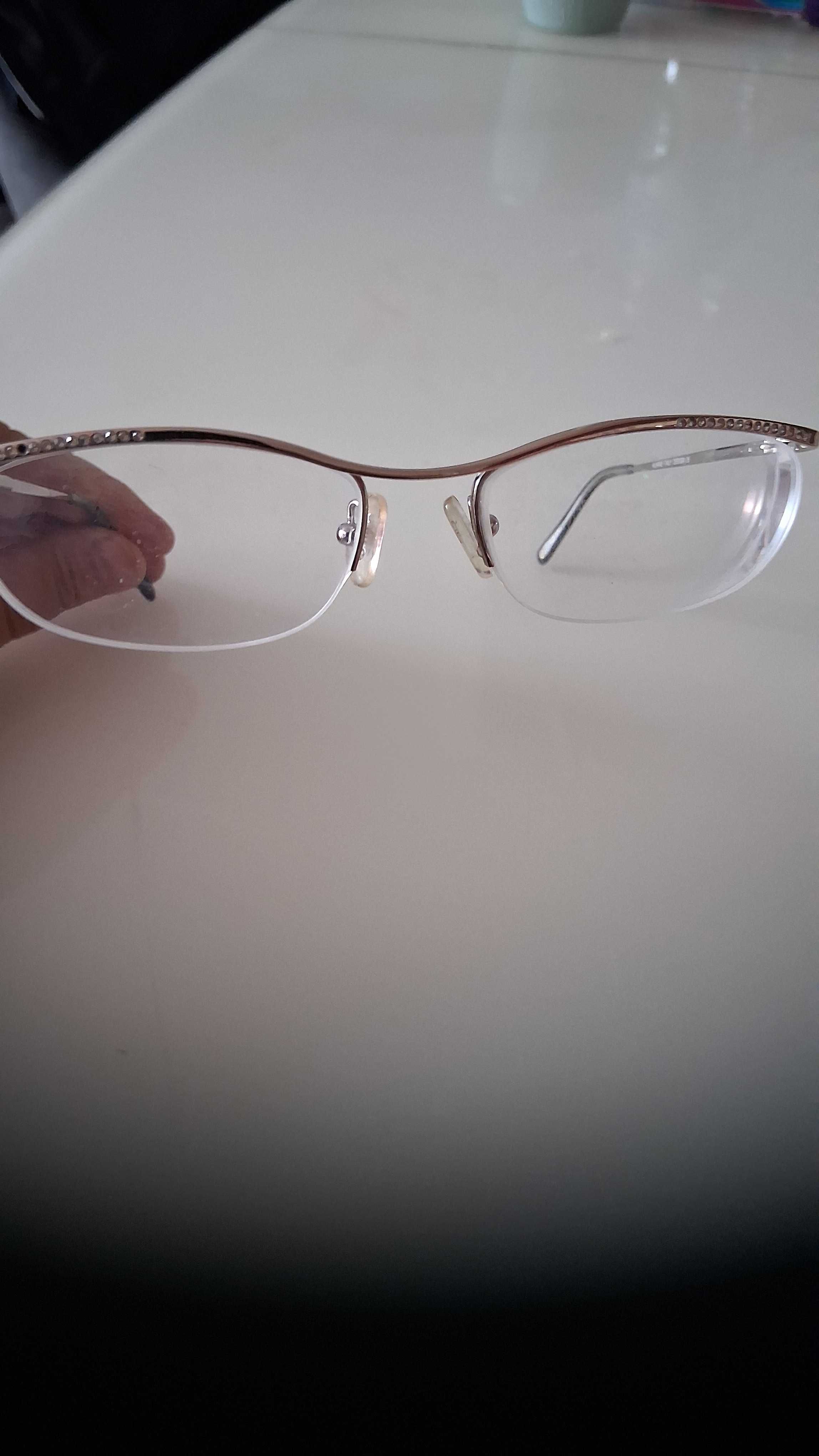 Złote oprawki okulary na żylce Alanie italy