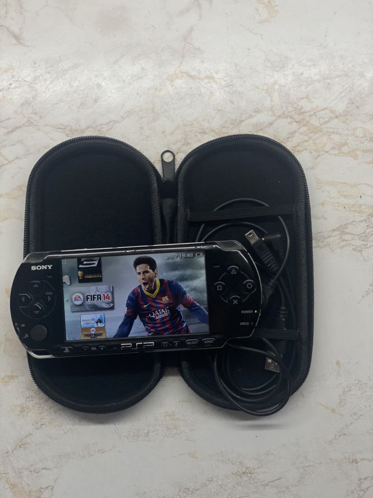 PSP 3000, 3008 (3004)