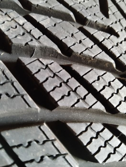 Резина 255/45/19 GOODYEAR UltraGrip Performance 3 104 V