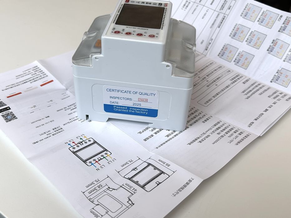 3-х фазный WiFi электросчётчик автомат до 100А с LCD дисплеем