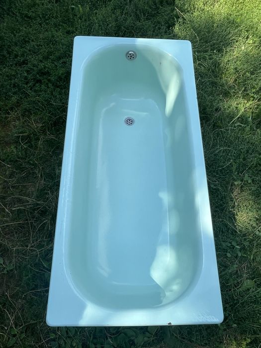 Ванна емальована