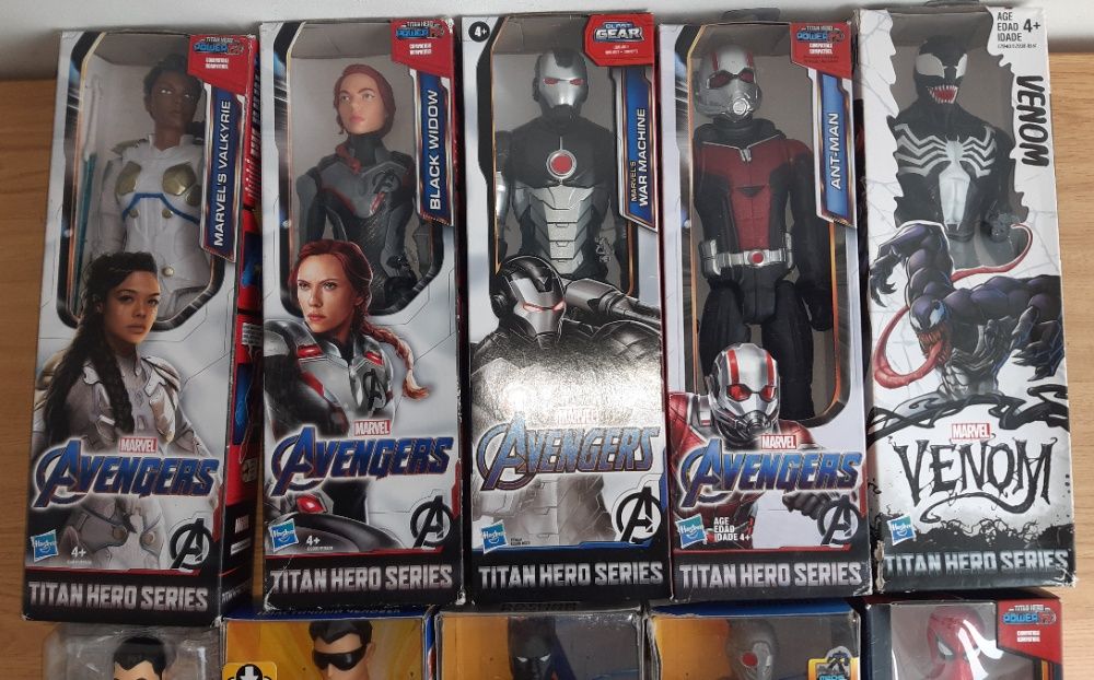 Venom, Homem-Formiga, Homem-Aranha, etc. DC e Marvel