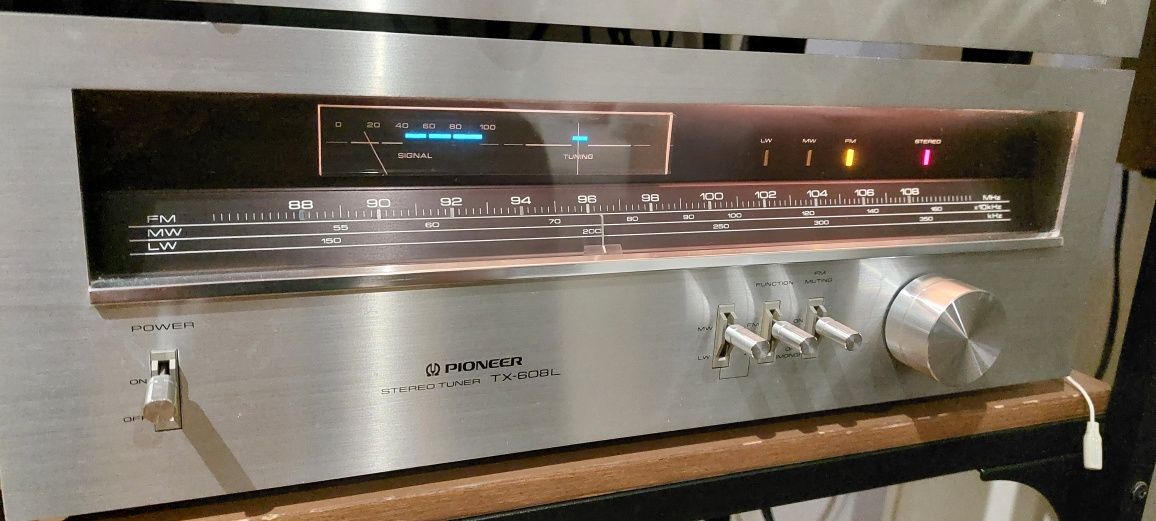 Turner Pioneer tx608l
