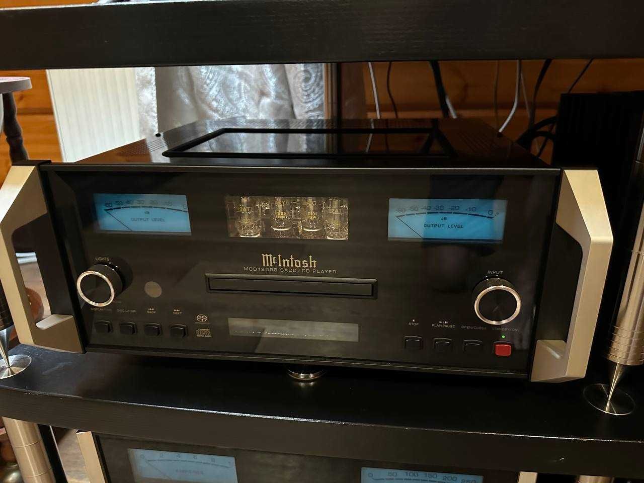 McIntosh MCD12000