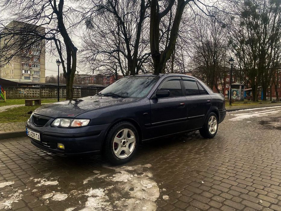Mazda 626 1998.