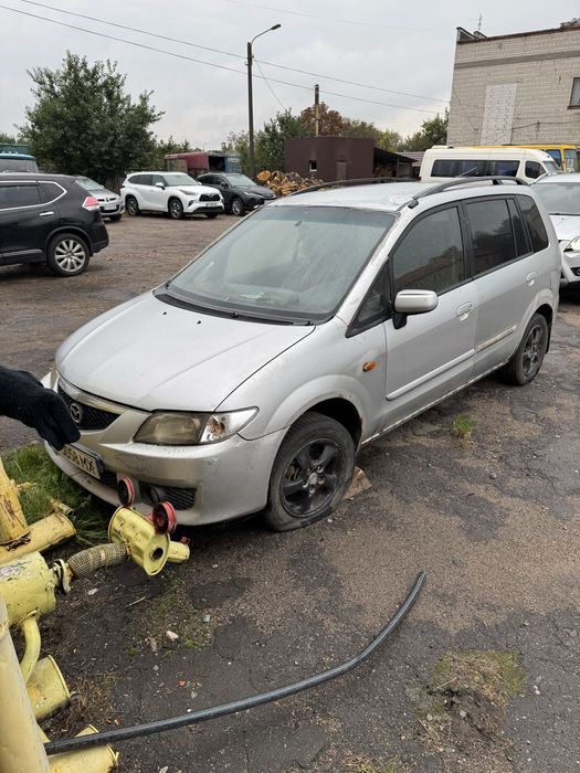 Продам автомобіль Мазда Прімасі