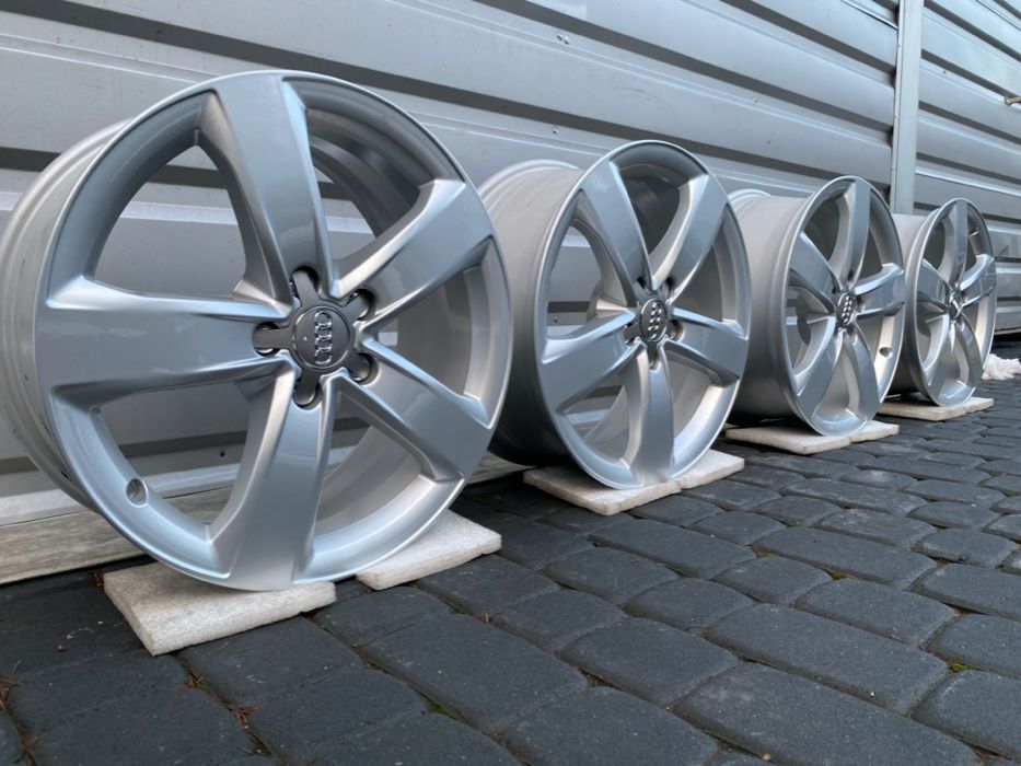 FABRYCZNIE NOWE Oryginalne Felgi Audi 18" A3 A4 A6 A8 Q3 Q5 TT