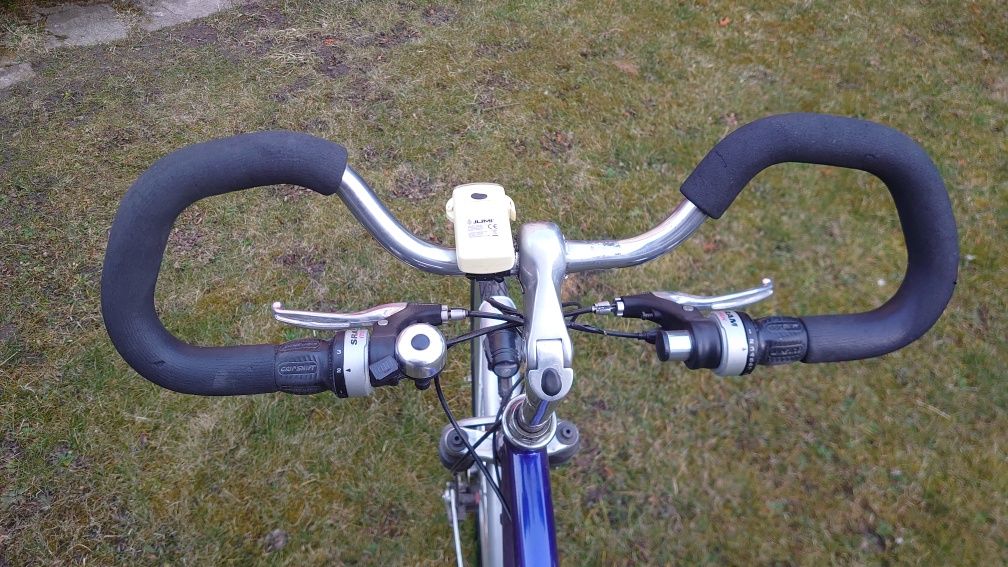 Rower aluminiowy trekkingowy LaStrada 28 cali 24 przerzutki Shimano
