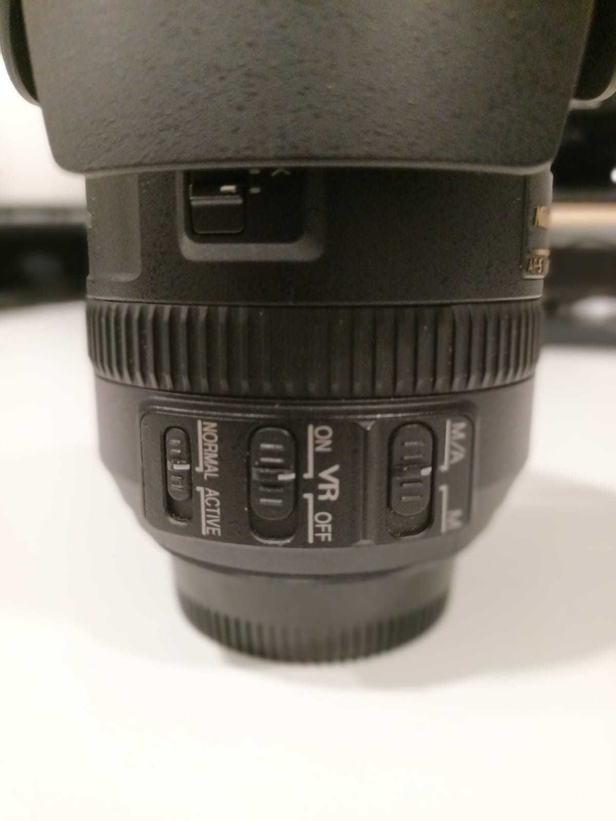 Nikon D90 + Objetiva AF-S 18-200mm VR + Acessórios em Excelente estado