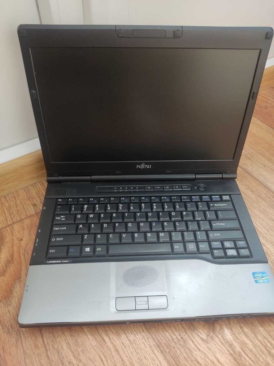 Ноутбук Fujitsu s752 i5/4gb/250 gb HDD