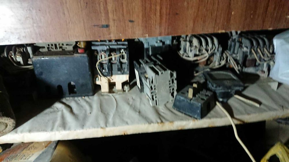 продам пускатель магнитный трех фазный