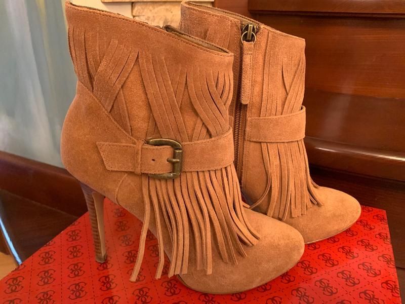 Демисезонные боинки guess callica brown suede. размер 37. оригинал!