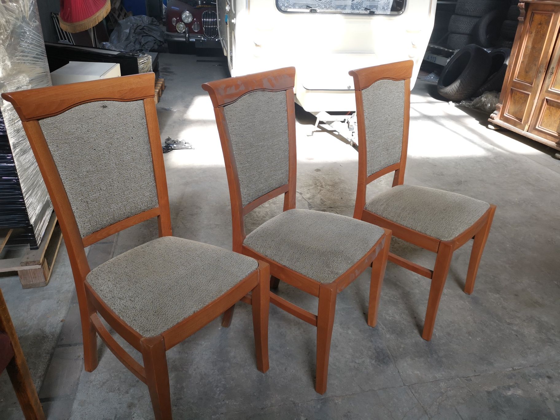 Krzesła stołowe - 3 szt.