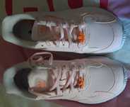 Tênis Adidas roza bebe e laranja
