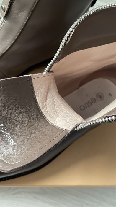 Напів чоботи шкіряні