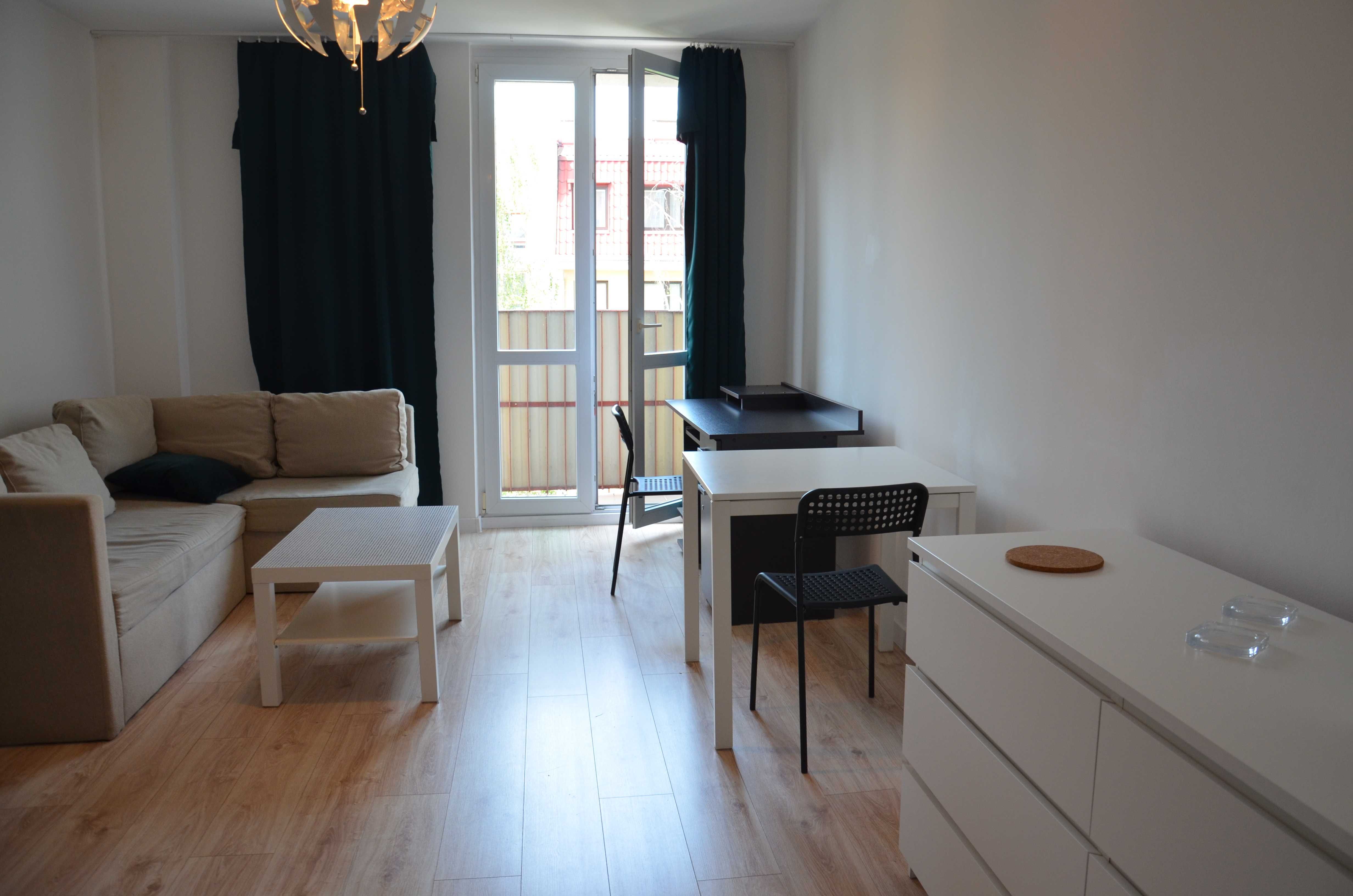 Cozy modern studio next to metro Wawrzyszew, UKSW, AWF-I speak English